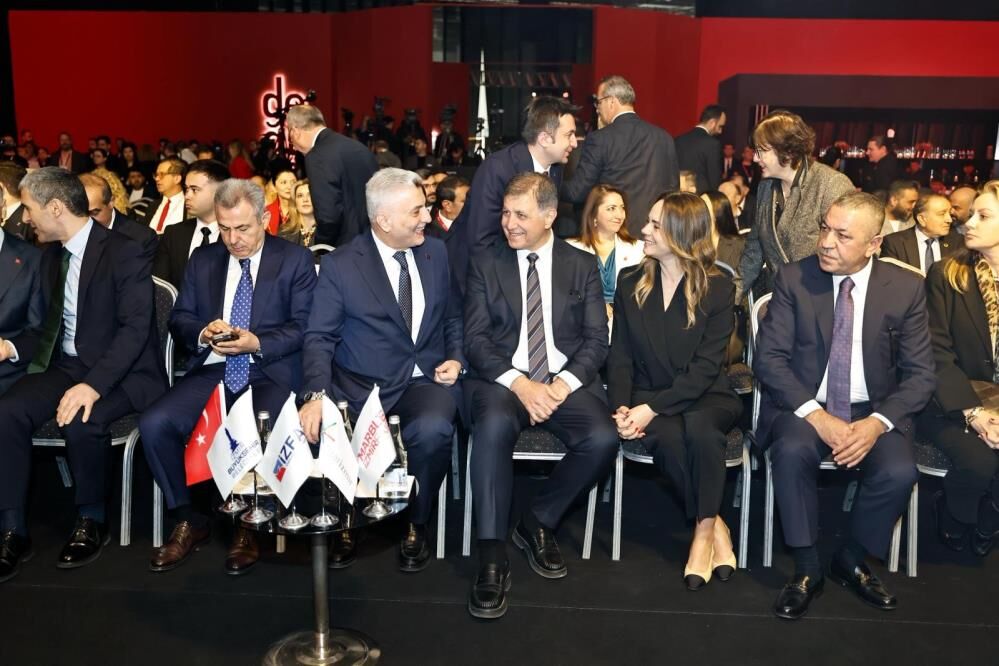 Dünyanın Gözü İzmir’de