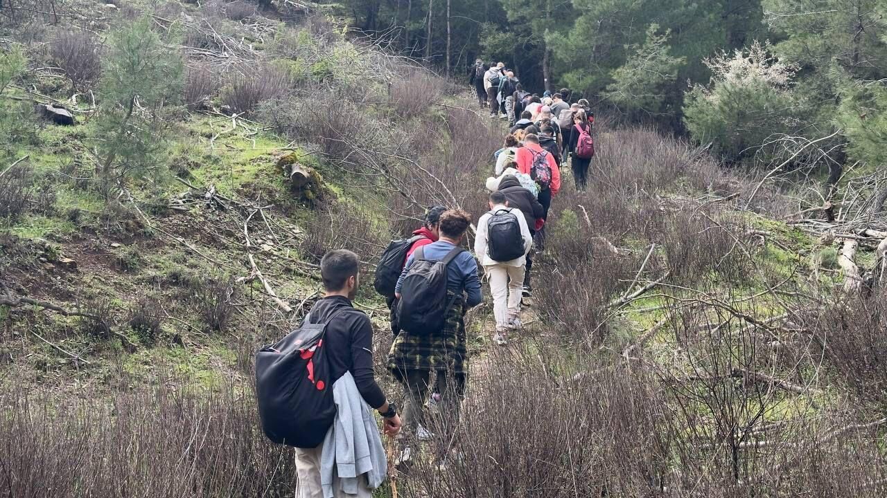 Efes Mimas Yolu Bahar Yürüyüşünde (3)