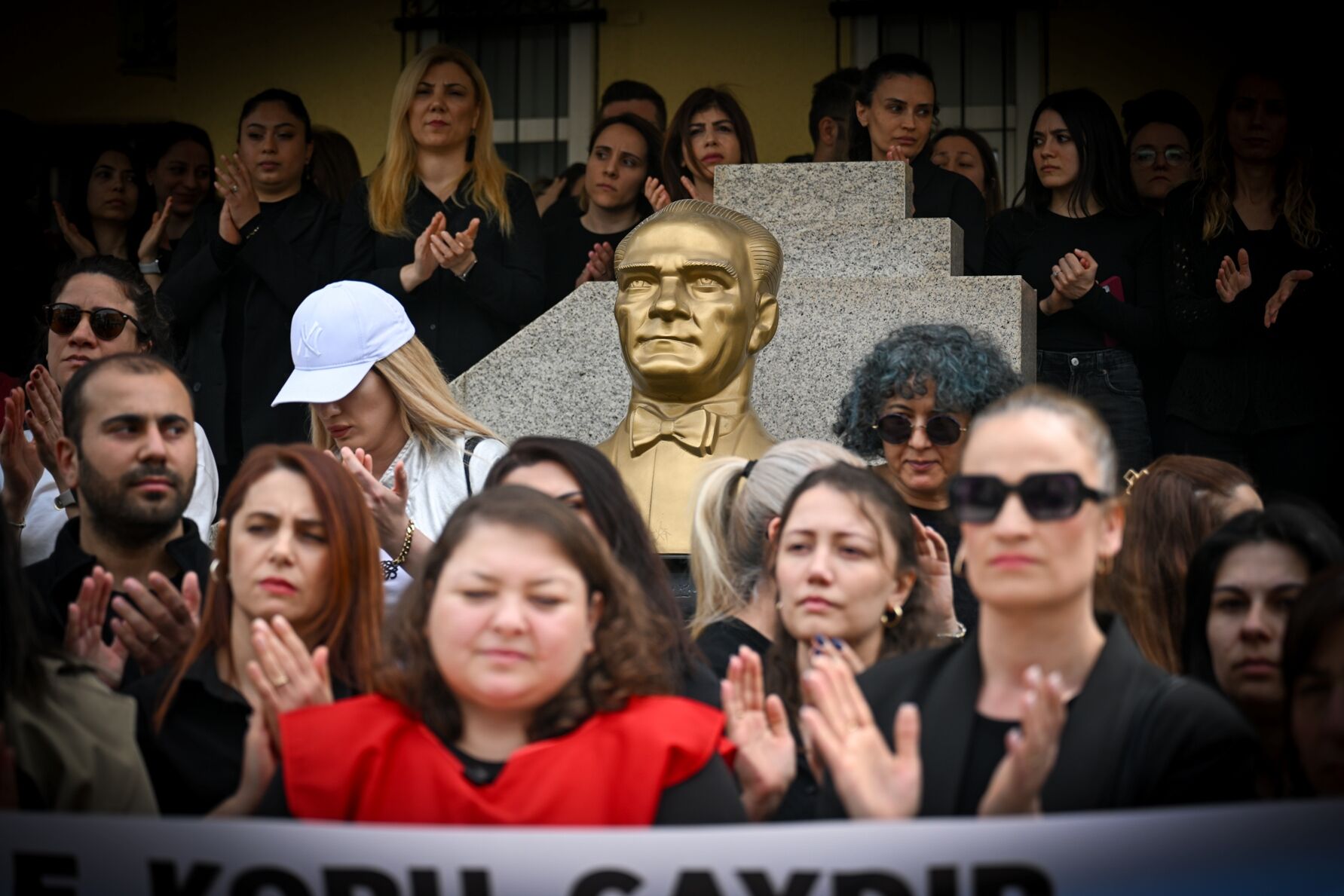 Emekçiler İşi Bıraktı (6)