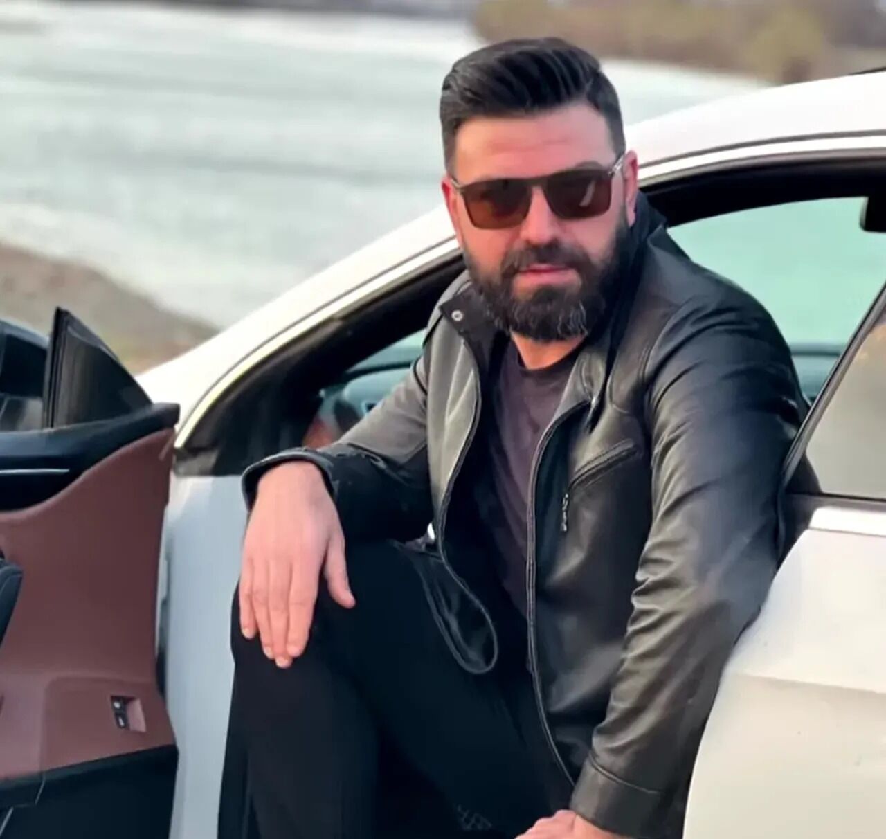 Eski Milli Sporcu Hayatına Son Verdi! (2)