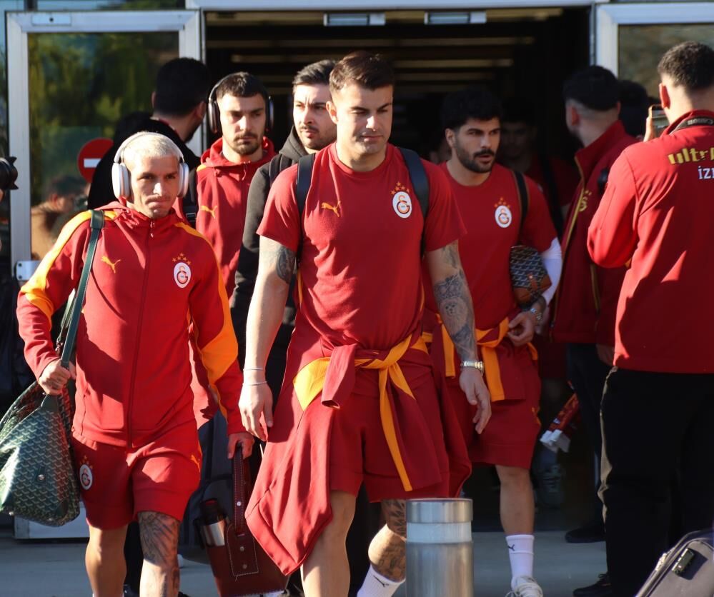 Galatasaray Kafilesi İzmir’de 222