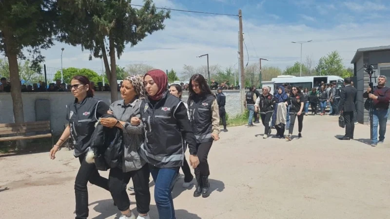 Halfeti Belediyesi’ne Yönelik Operasyonda Gözaltına Alınan 46 Şüpheliden 29’U Tutuklandı. Soruşturma Kapsamında Bir Kişi Ise Aranıyor (5)