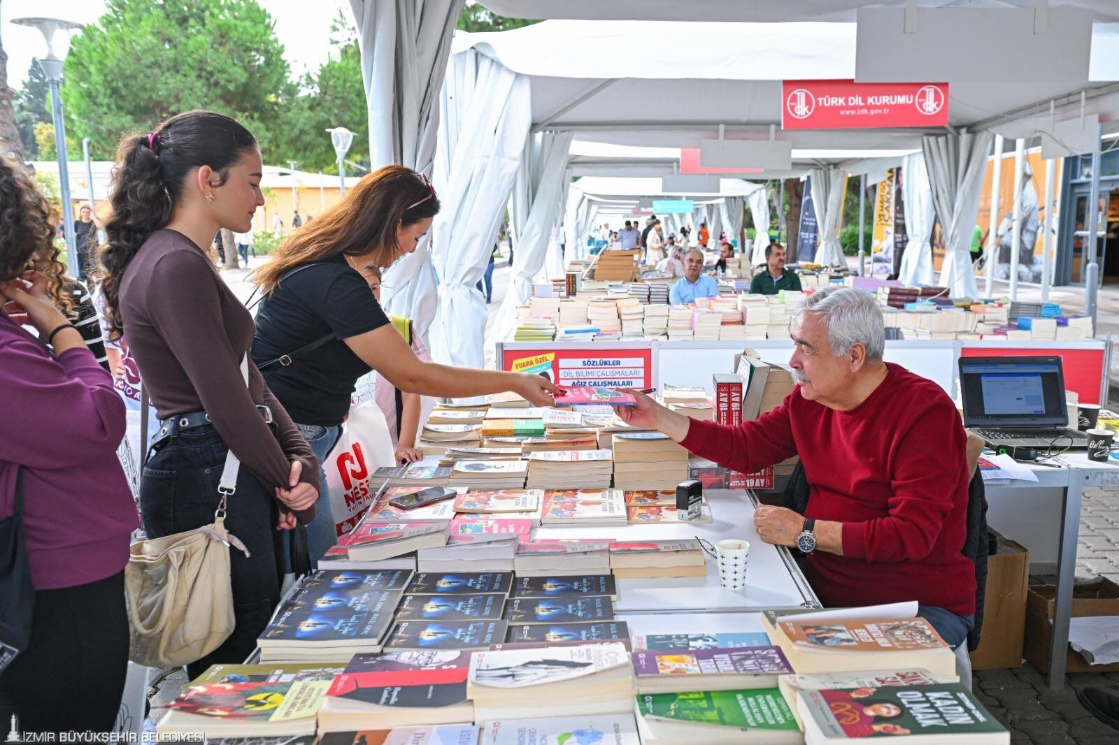 İzki̇tap Kapılarını Yarın Açıyor! 222