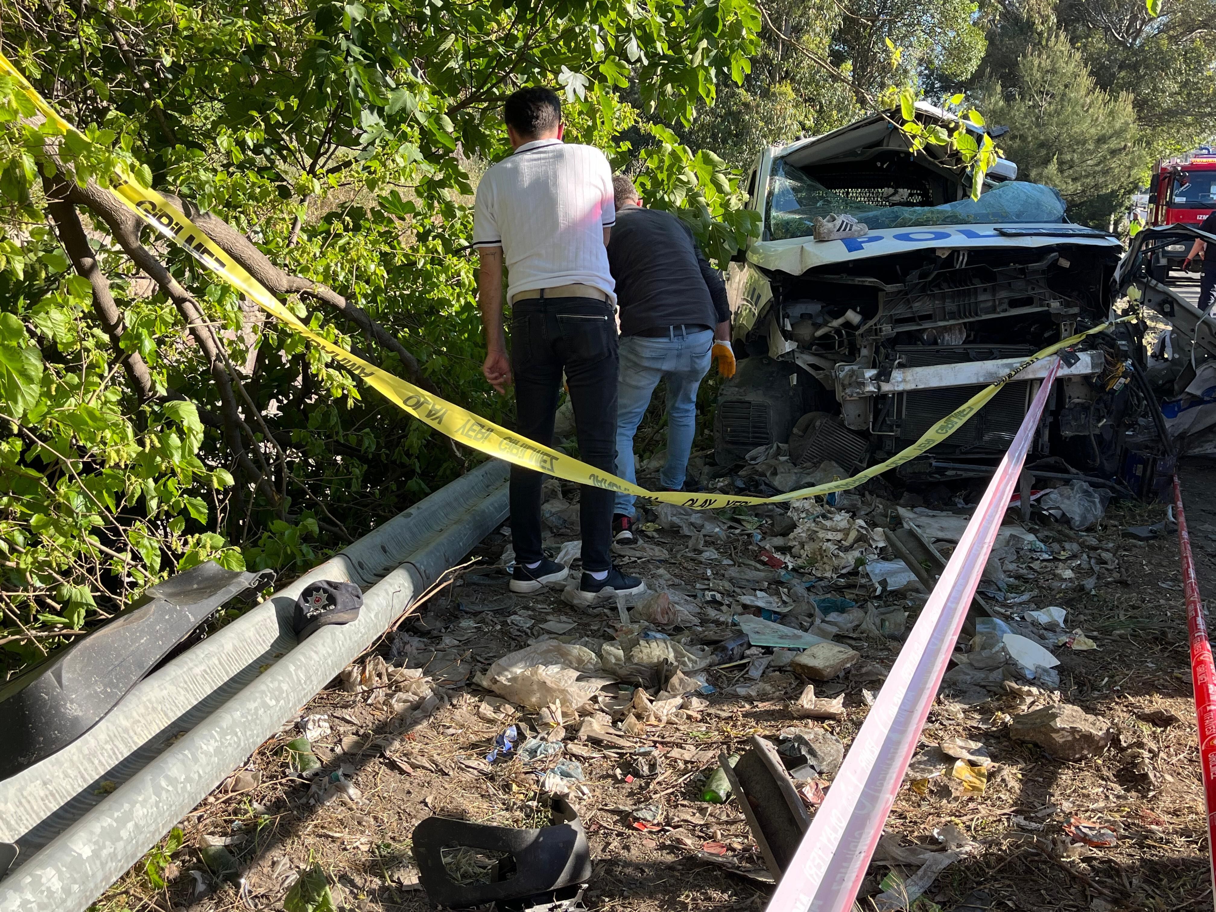 İzmir Bornova’da Freni Patlayan Tırın (2)
