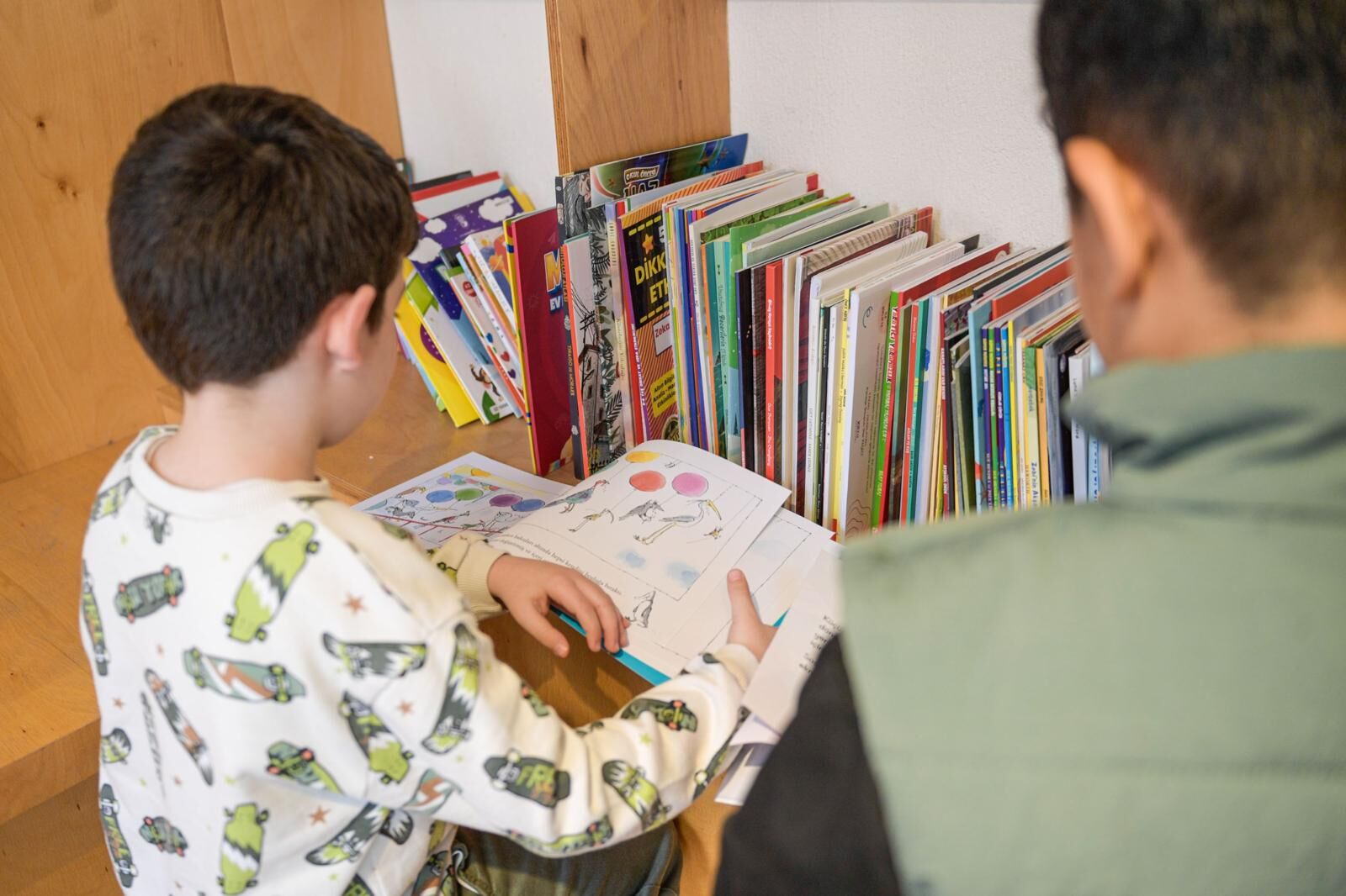 İzmir Büyükşehir Belediyesi’nin Buca’da Hizmet Veren Işılay Saygın Çocuk Kütüphanesi, Yalnızca Çocuklara Yönelik Yapısıyla Dikkat Çekiyor. (1)