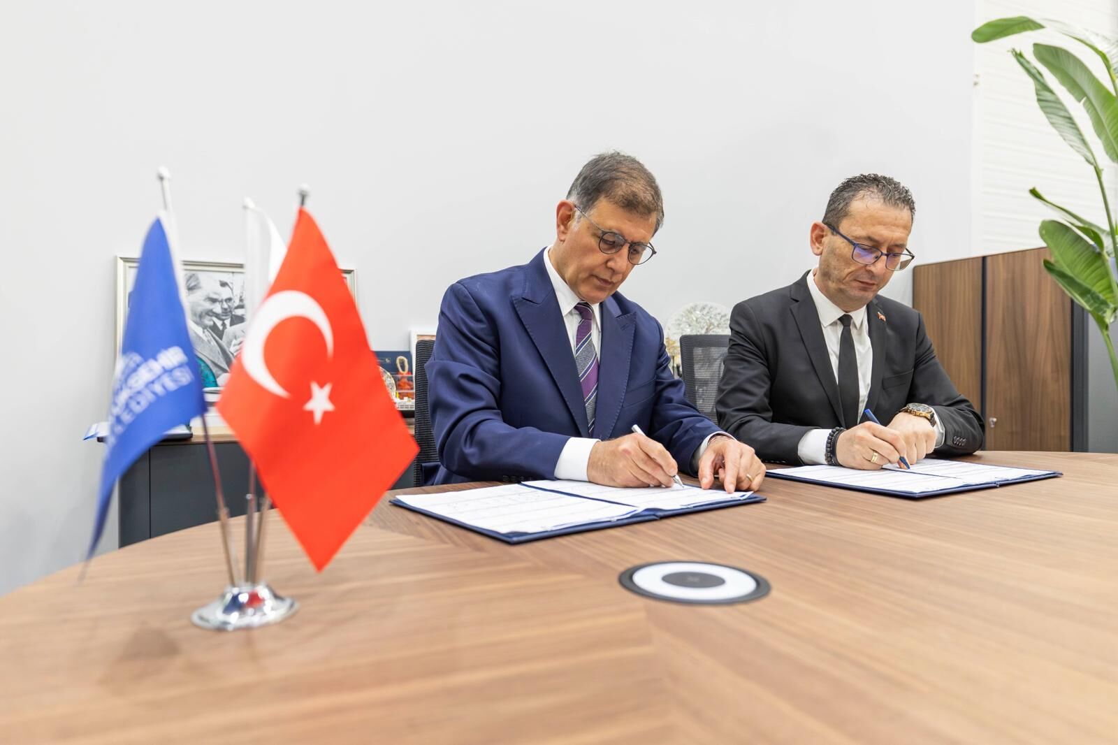 İzmir Büyükşehir’den Beydağ’a Çok Amaçlı Hizmet Kompleksi (7)