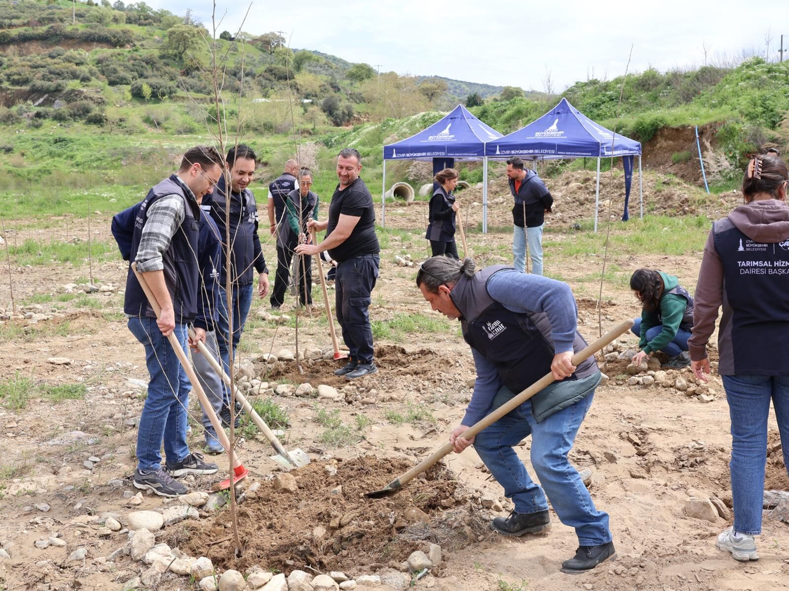 İzmir Büyükşehir’den Beydağlı Üreticilere Iki Önemli Destek (2)