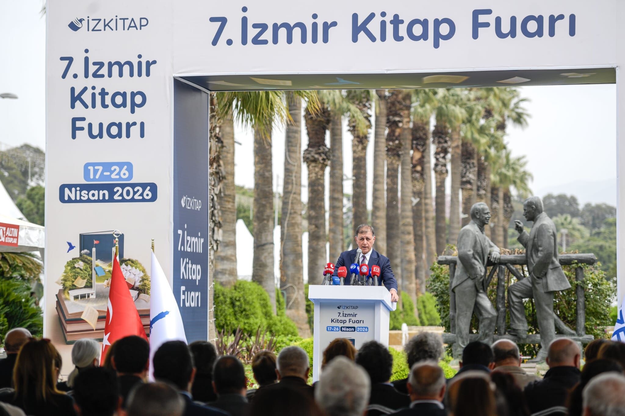 İzmir Kitap Fuarı Kapılarını 7. Kez Açtı! (5)