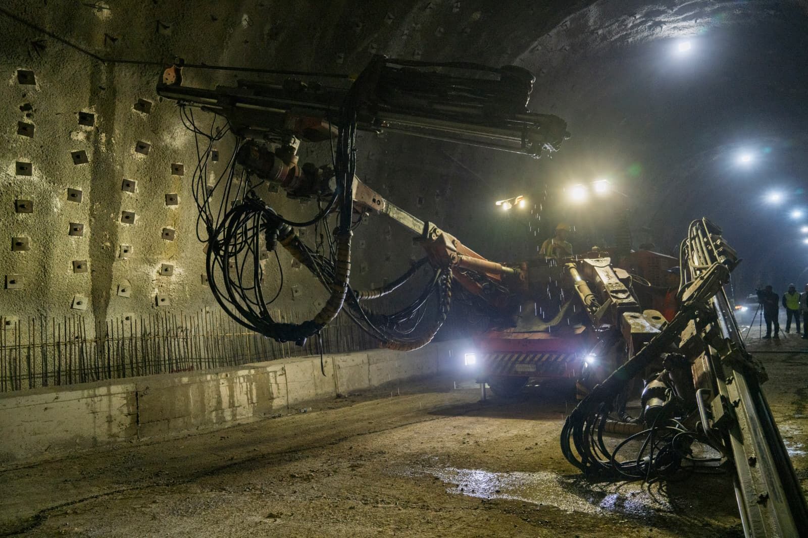 İzmir Trafiğine Neşter Dev Tünelde Sol Tüpte Son 89 Metre (10)