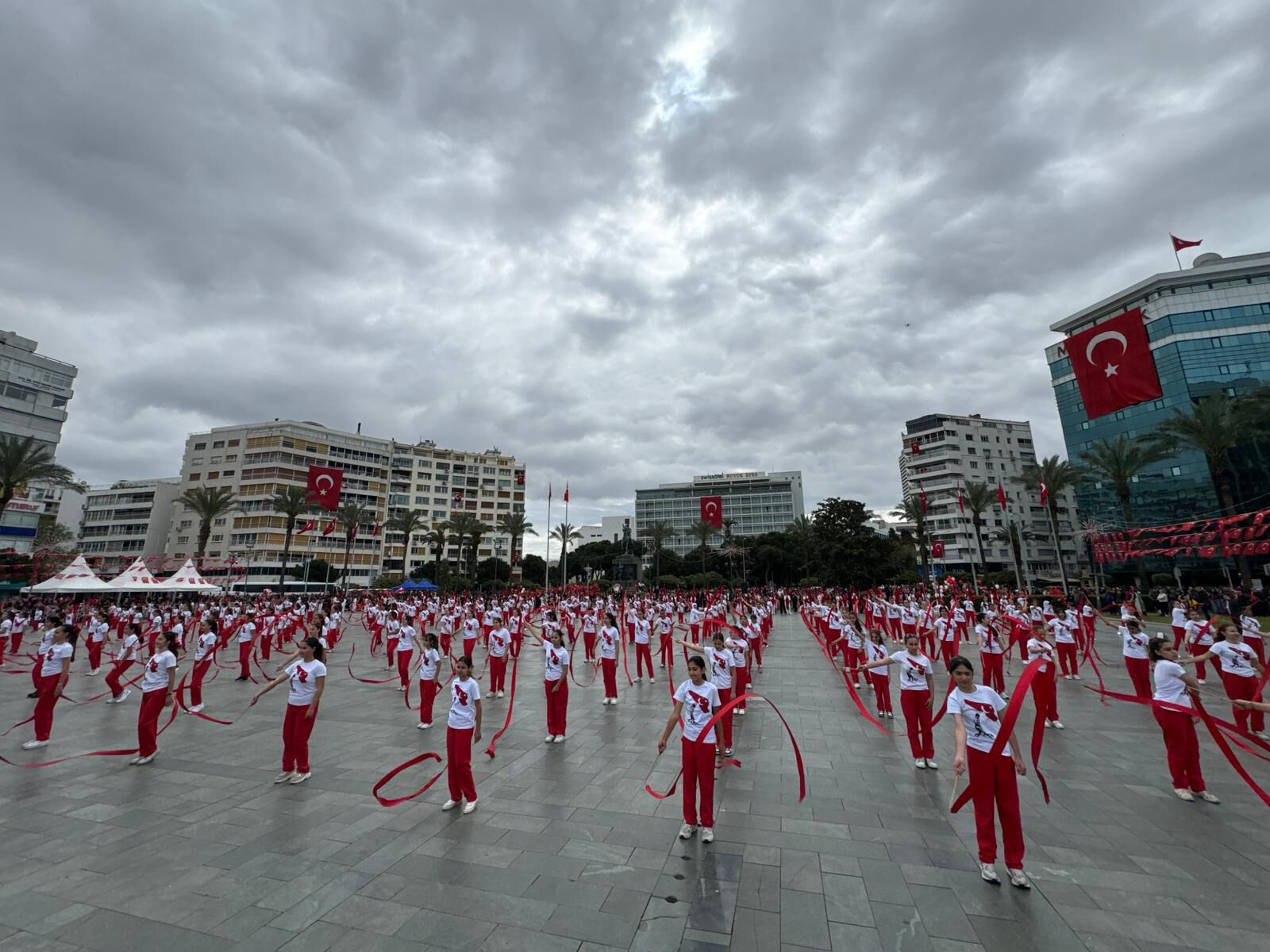 İzmir’de 23 Nisan Coşkusu (2)