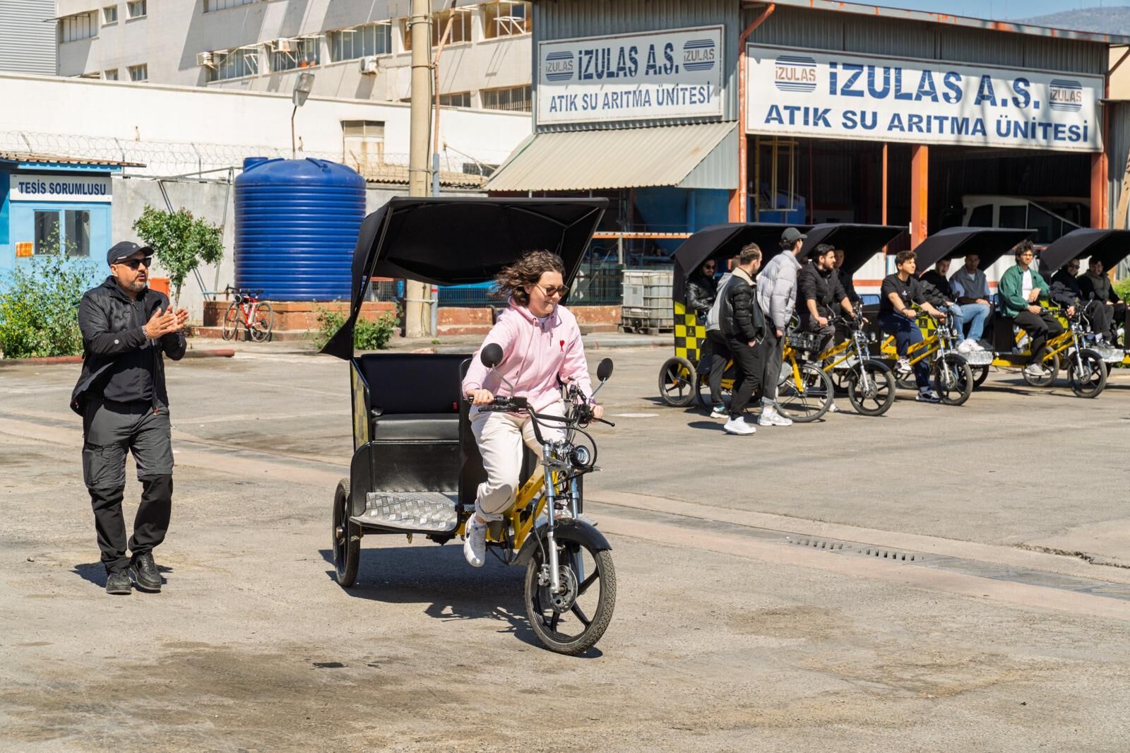 İzmir’de Bisicab Projesiyle Çevreci Ulaşım Dönemi Başlıyor (1)