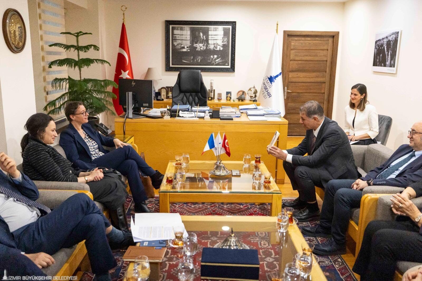 İzmir’in Fransa Şehirleriyle Bağı Güçleniyor 111