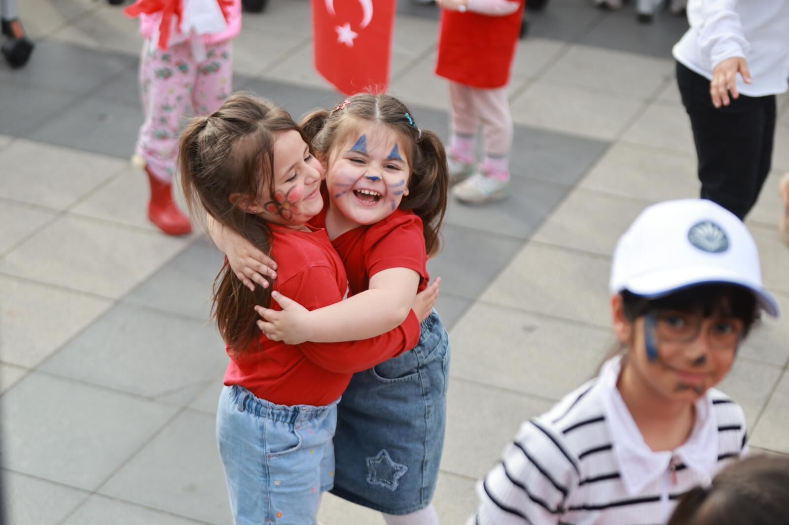 Karabağlar Belediyesi 23 Nisan Şenliği (1)