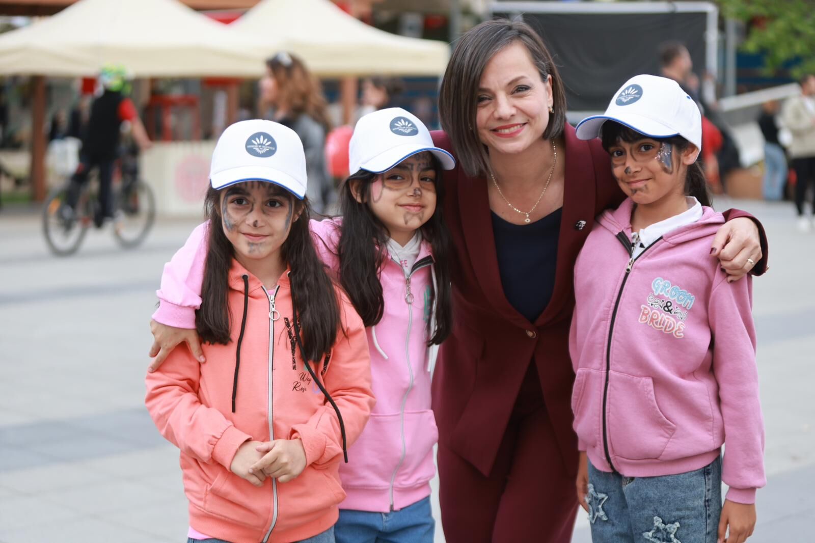 Karabağlar Belediyesi 23 Nisan Şenliği (2)