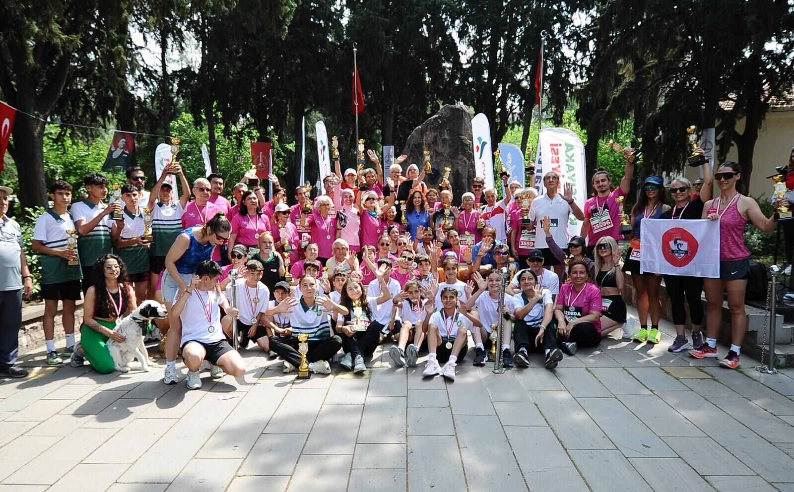 Karşıyaka Belediyesi’nin 37. Zübeyde Hanım Koşusu (3)