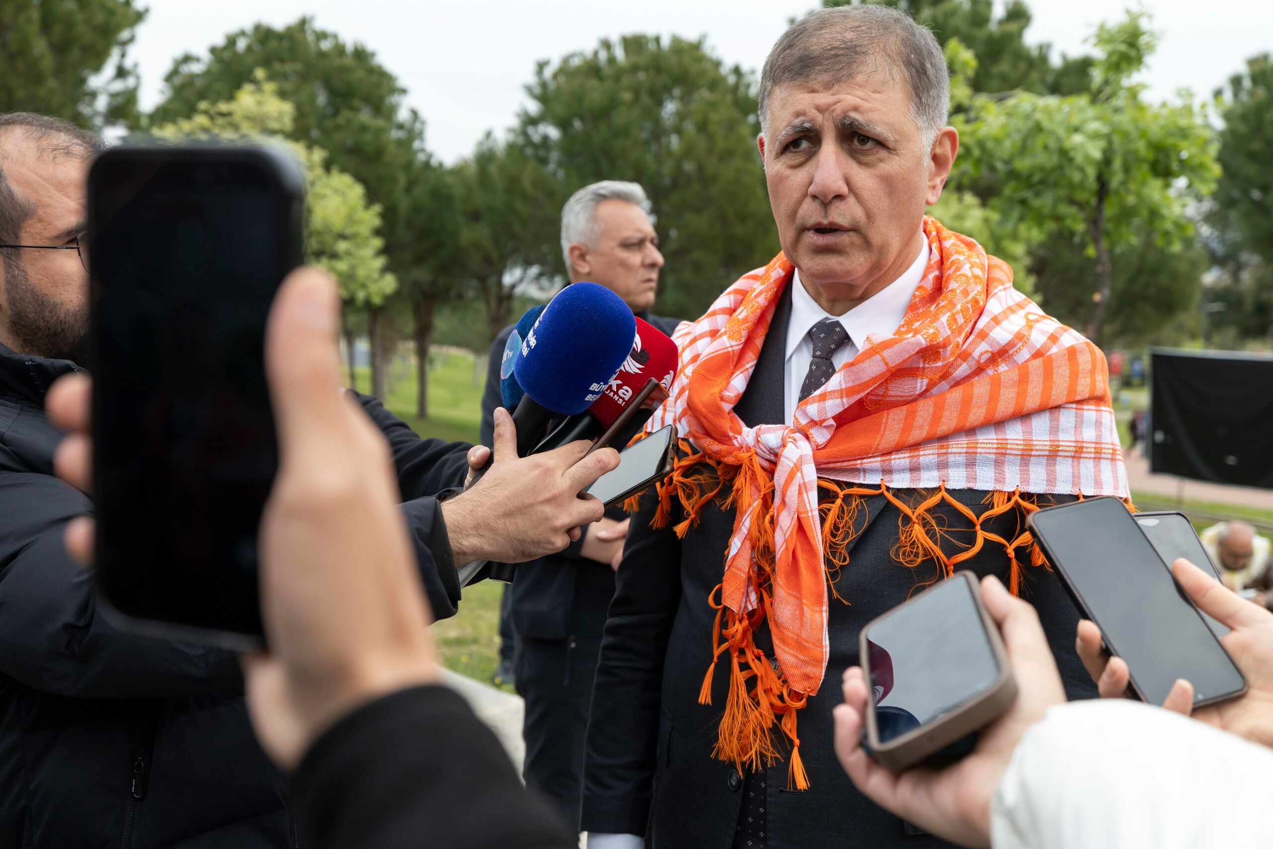 Karşıyaka Stadı Ne Zaman Yapılacak Cemil Tugay Açıkladı (1)