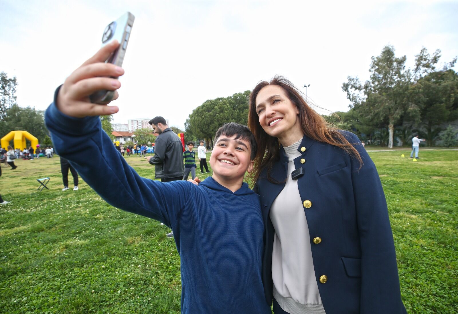 Karşıyaka’da 23 Nisan Kutlamaları Spor Ve Etkinliklerle Yapıldı (7)