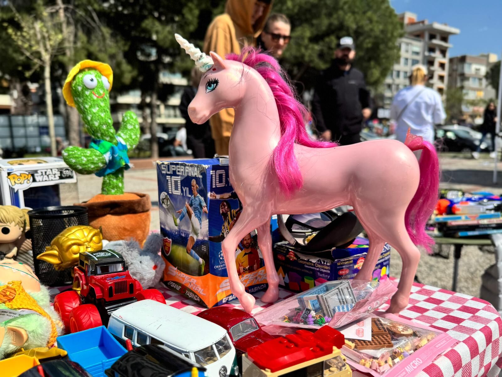 Karşıyaka’nın Minik Esnafları Iş Başında! (2)