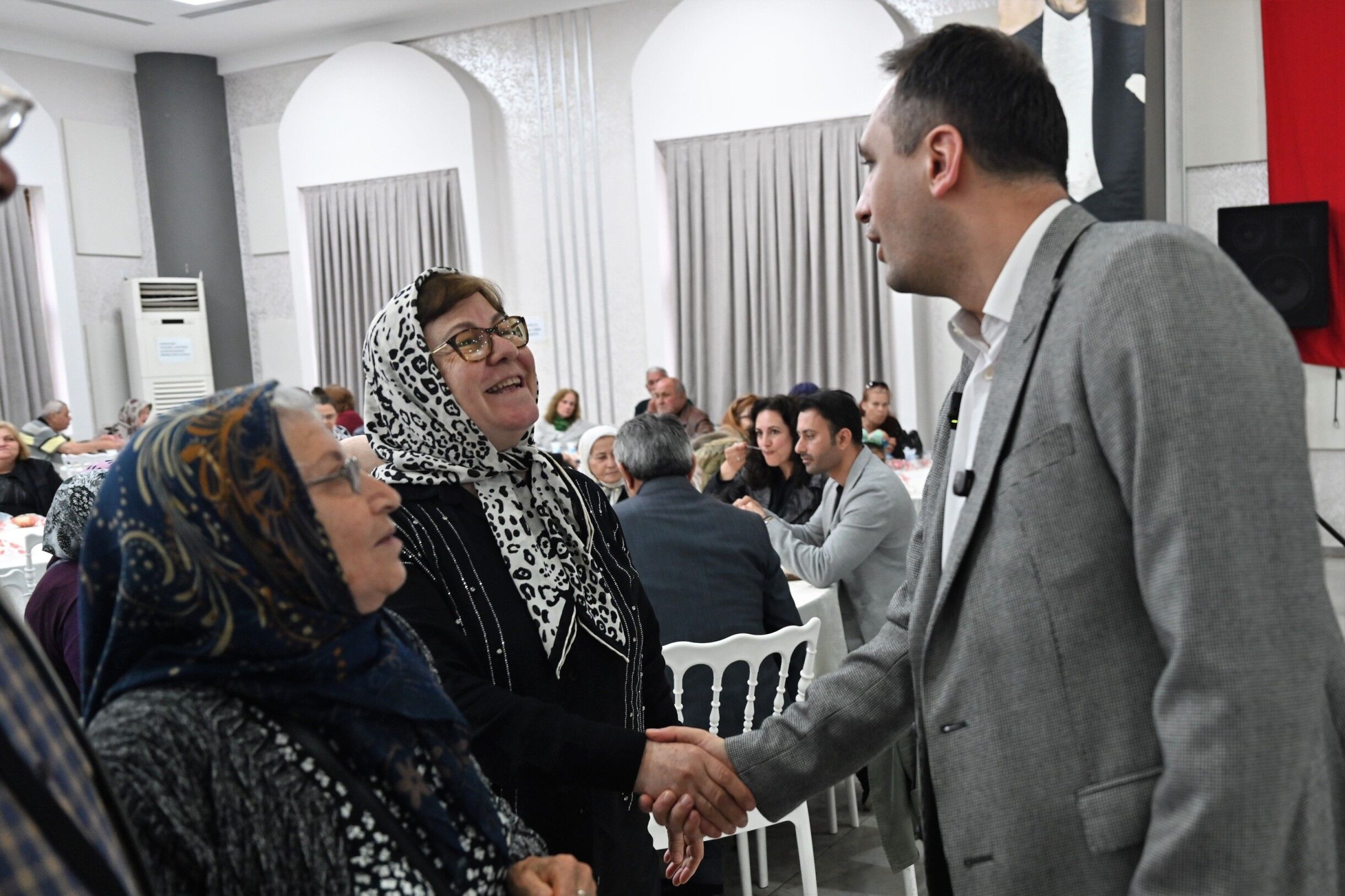 Kent Kasap’tan Yararlanan Aileler Dayanışma Yemeğinde Buluştu (9)