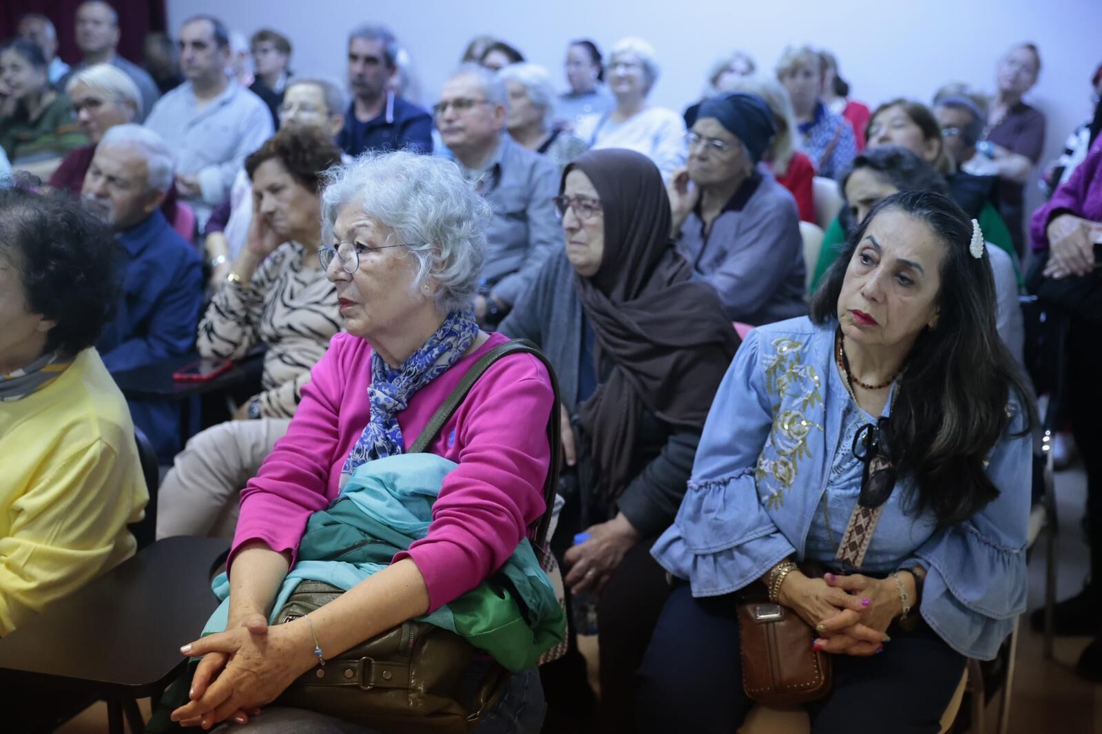 Konak’ın İleri Yaş Merkezi’nde Hareketli Yaşam Semineri (6)