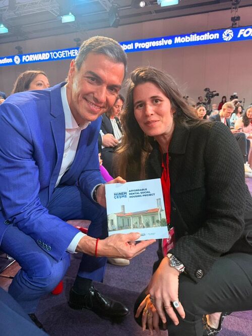 Lâl Denizli, İspanya Başbakanı Sanchez'e 'Hanem Çeşme'yi Anlattı (7)