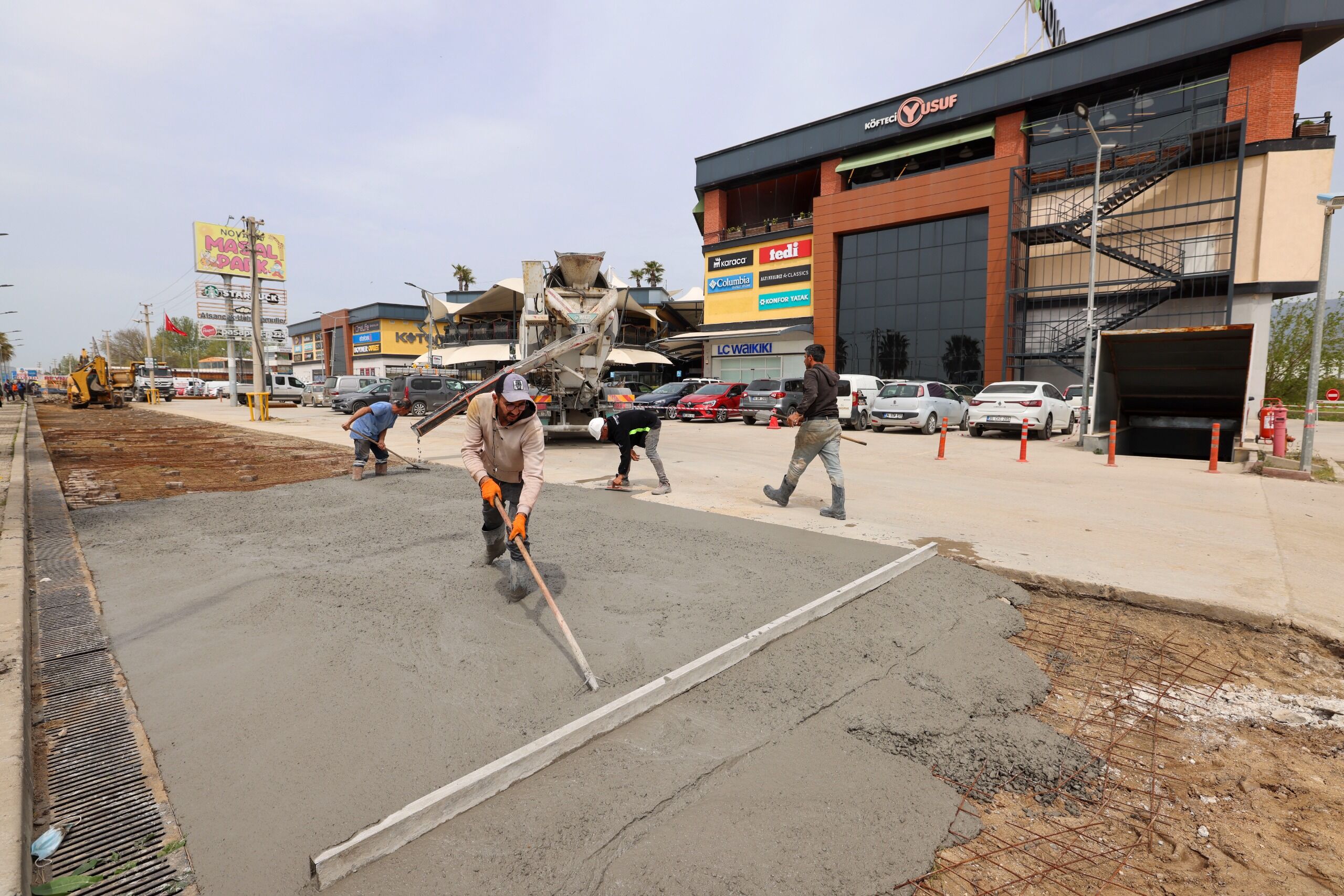 Menemen Türkelli’de Su Baskınlarına Altyapı Yatırımıyla Çözüm (3)