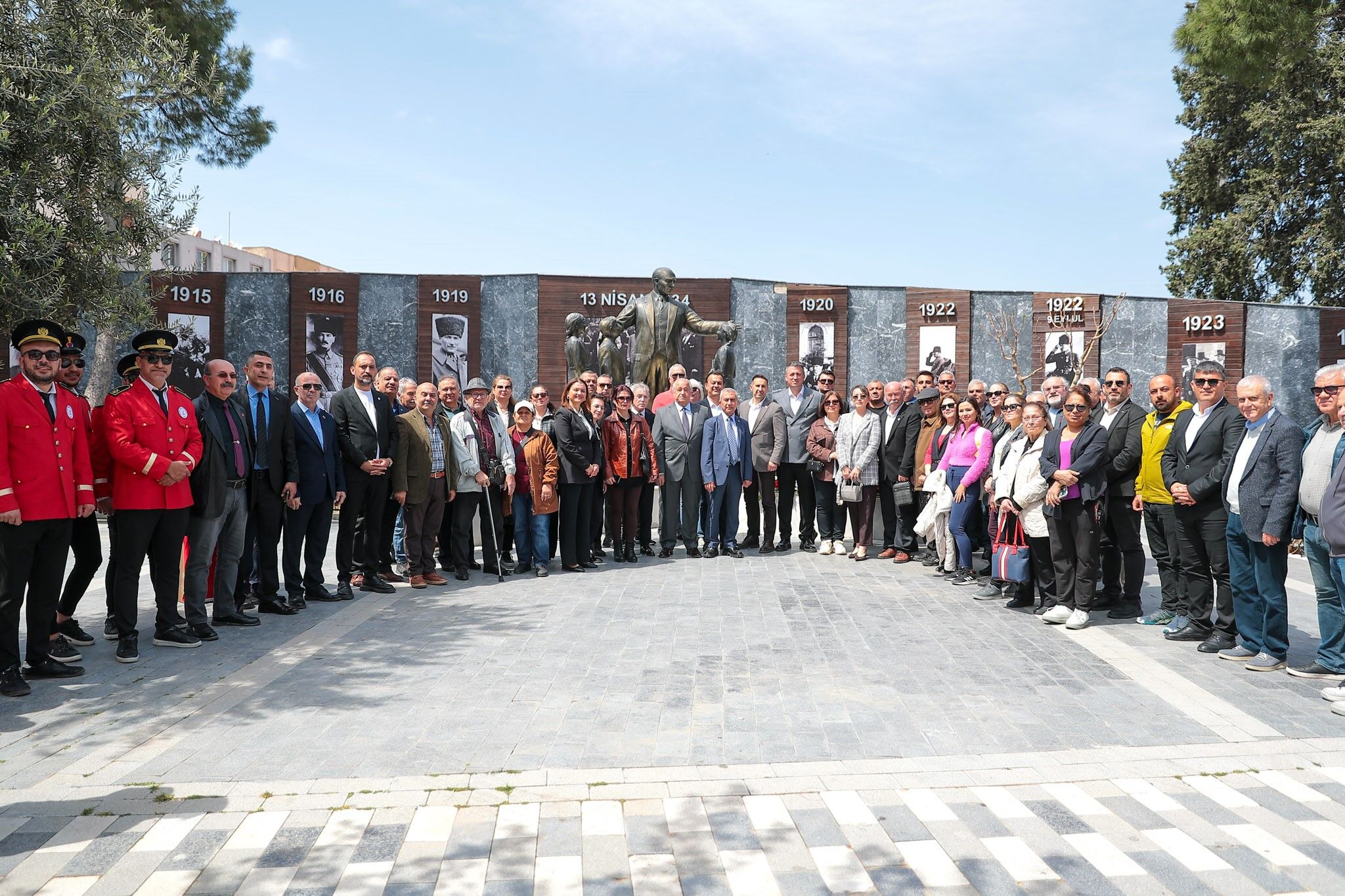 Mustafa Kemal Atatürk’ün 13 Nisan 1934’Te Aliağa’ya Gelişinin 92’Nci Yıl Dönümü, Düzenlenen Törenlerle Anıldı (4)