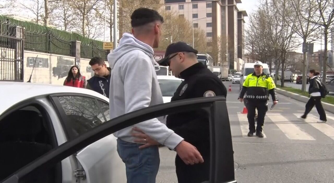 Okullarda Güvenlik Artırıldı Her Okulda 2 Polis (2)