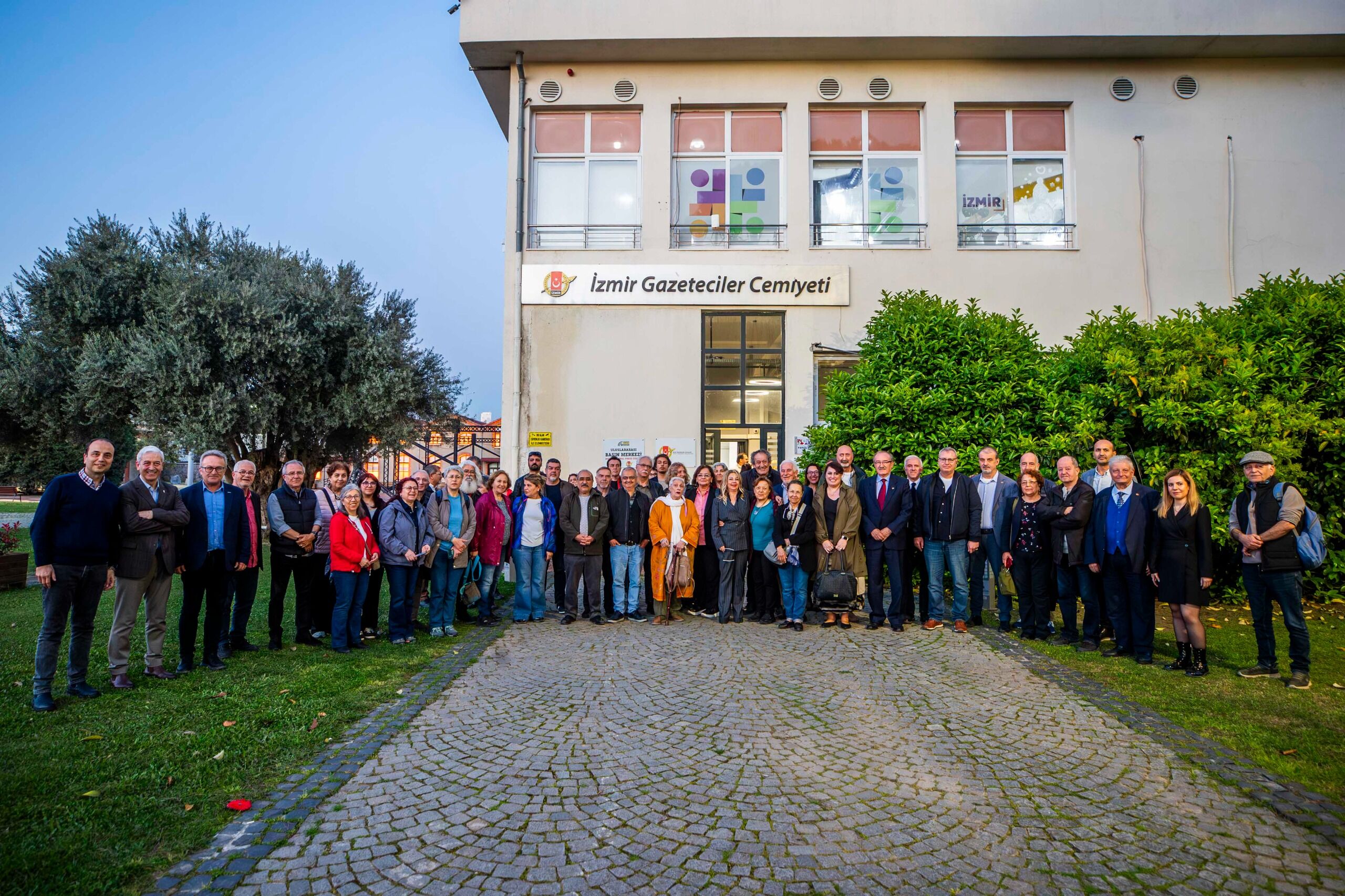 ‘Öldürülen Gazeteci̇ler Ve Öldürülmek İstenen Gazeteci̇li̇k’ Söyleşi̇si̇ne Yoğun İlgi̇ (3)