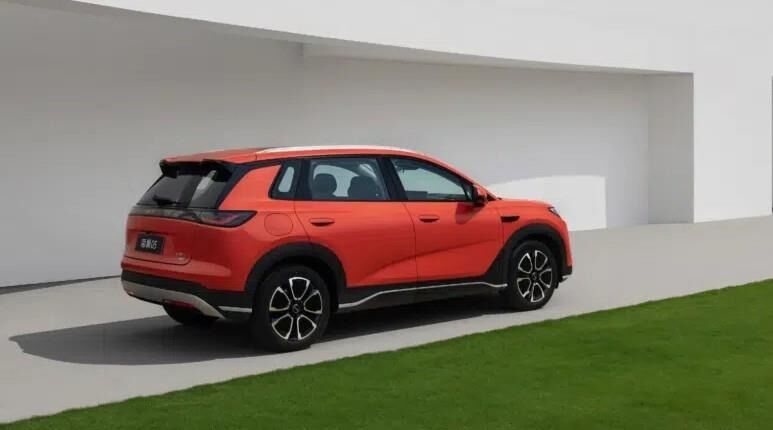 Otomotivde Kartlar Yeniden Dağıtılıyor 9 Dakikada Şarj, 2100 Km Menzil! (2)