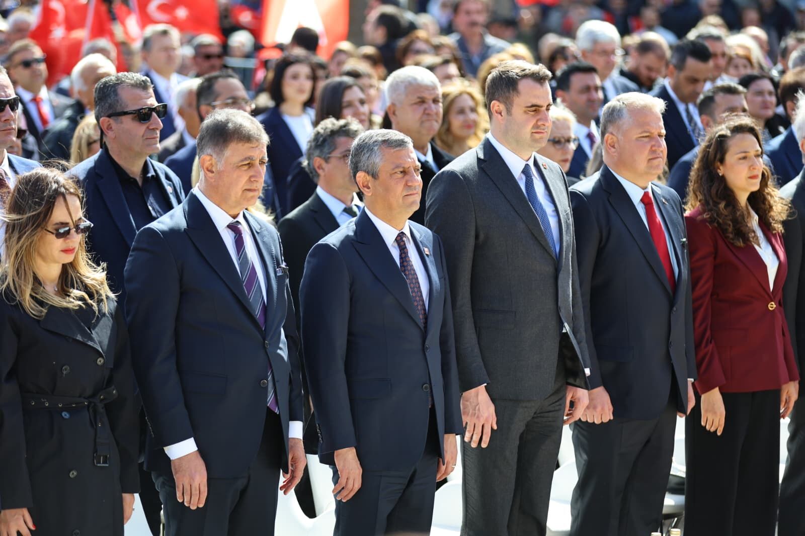 Özgür Özel Urla’da Halk Için Çalışacak Birini Görevlendirdik (10)