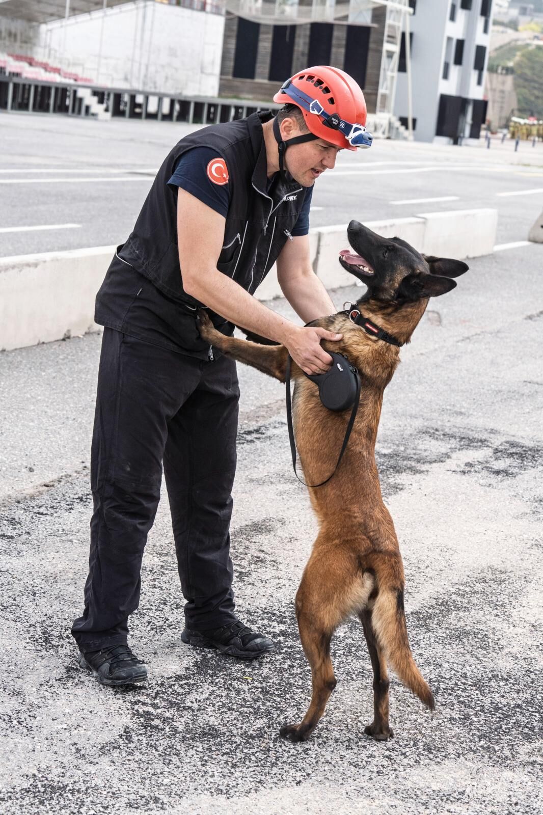 Pako'nun Terk Edilmiş Canıydı, Şimdi Hayat Kurtaracak (4)