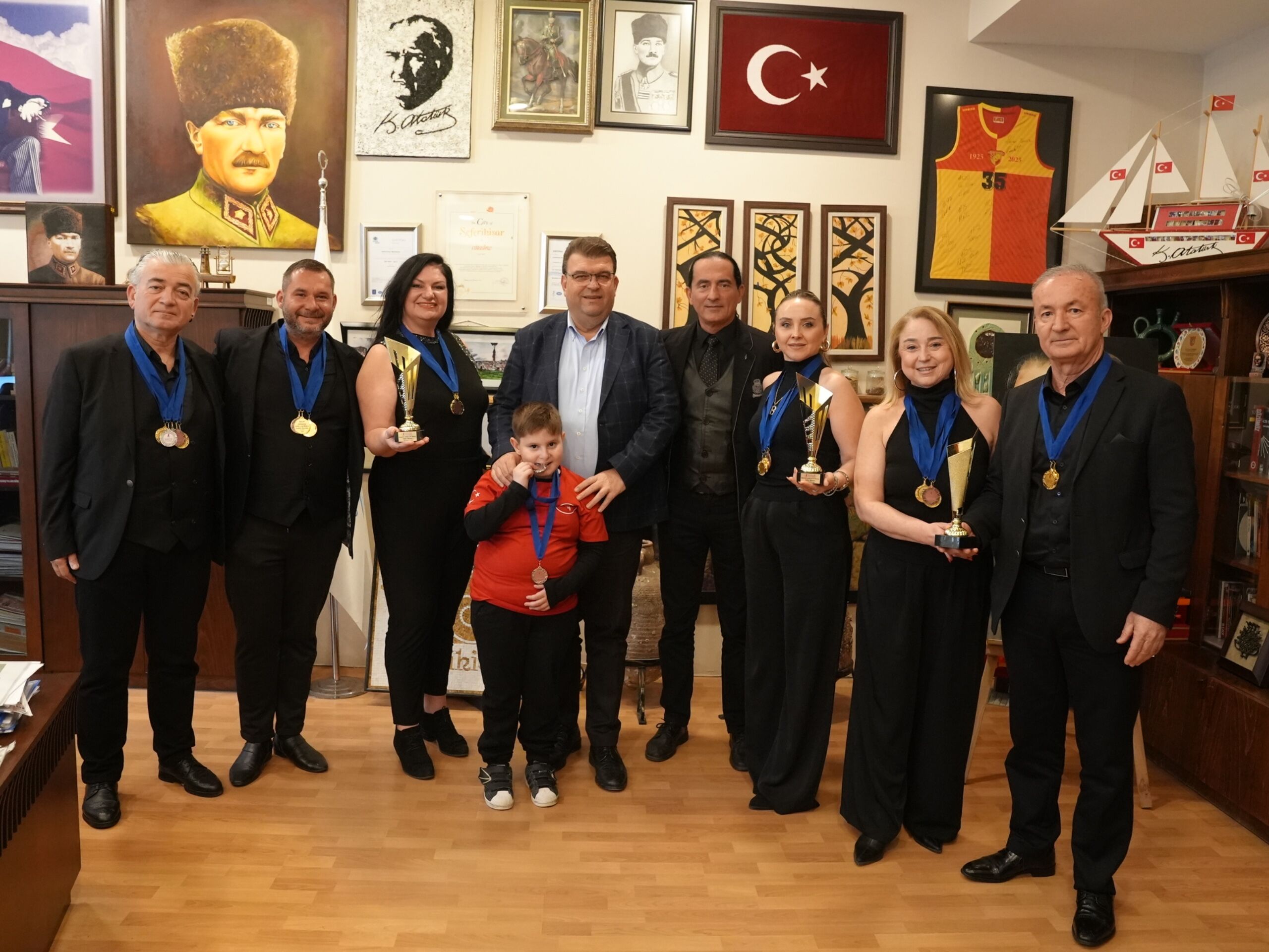 Rebeteos Akademi Uluslararası Festivalde Büyük Başarı Kazandı (1)