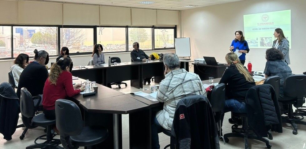 “Sertifikalı Temel İlk Yardım Eğitimi” (3)