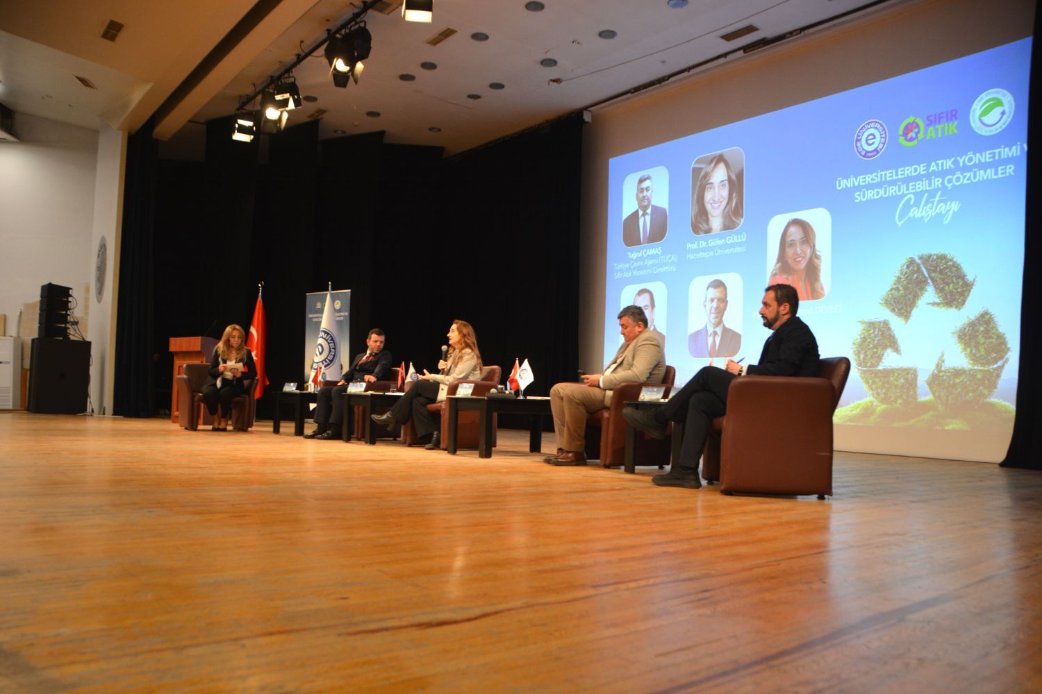 “Sıfır Atık Ve Sürdürülebilir Kampüs” Panelinde Atık Yönetiminde Güncel Gelişmeler Paylaşıldı (2)