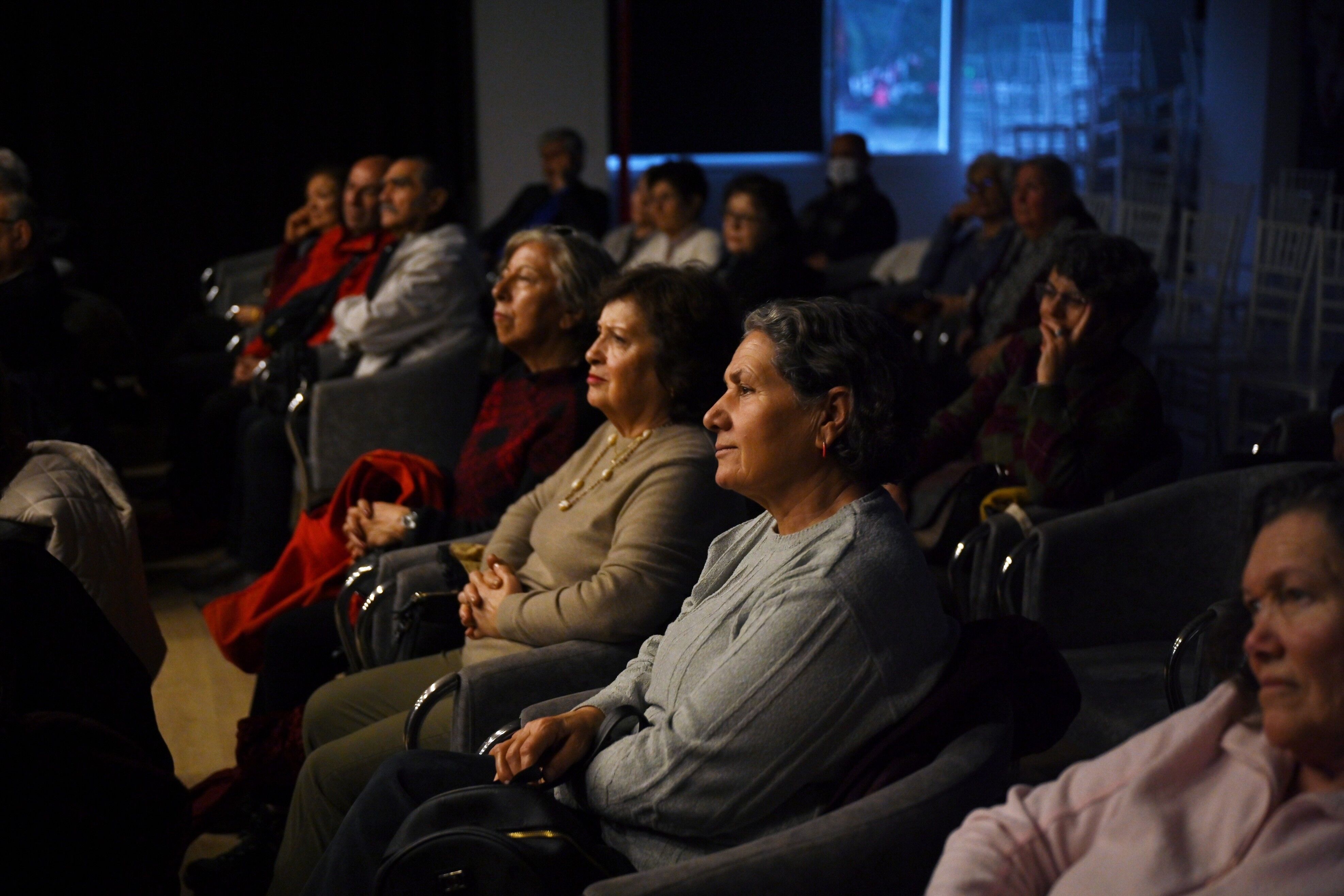 Şiir Ve Psikanaliz Aynı Sahnede Bornova’da Dikkat Çeken Söyleşi (4)