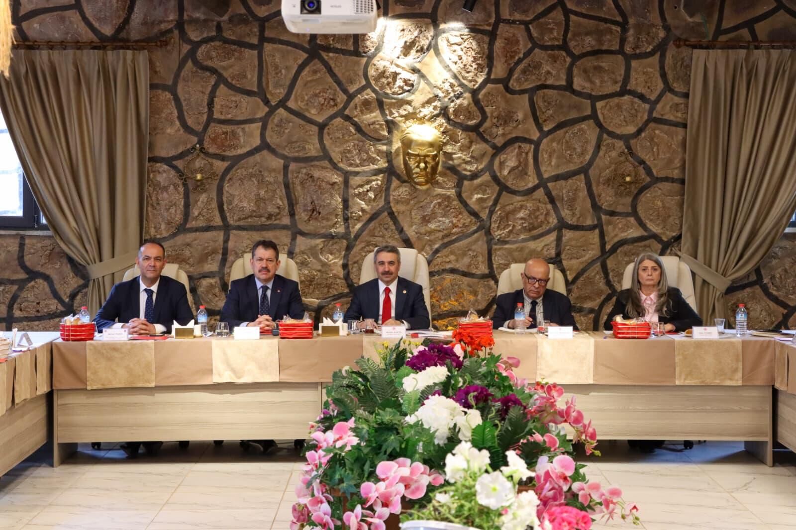 Tbmm Heyeti İzmir’de Cezaevlerini Inceledi (1)