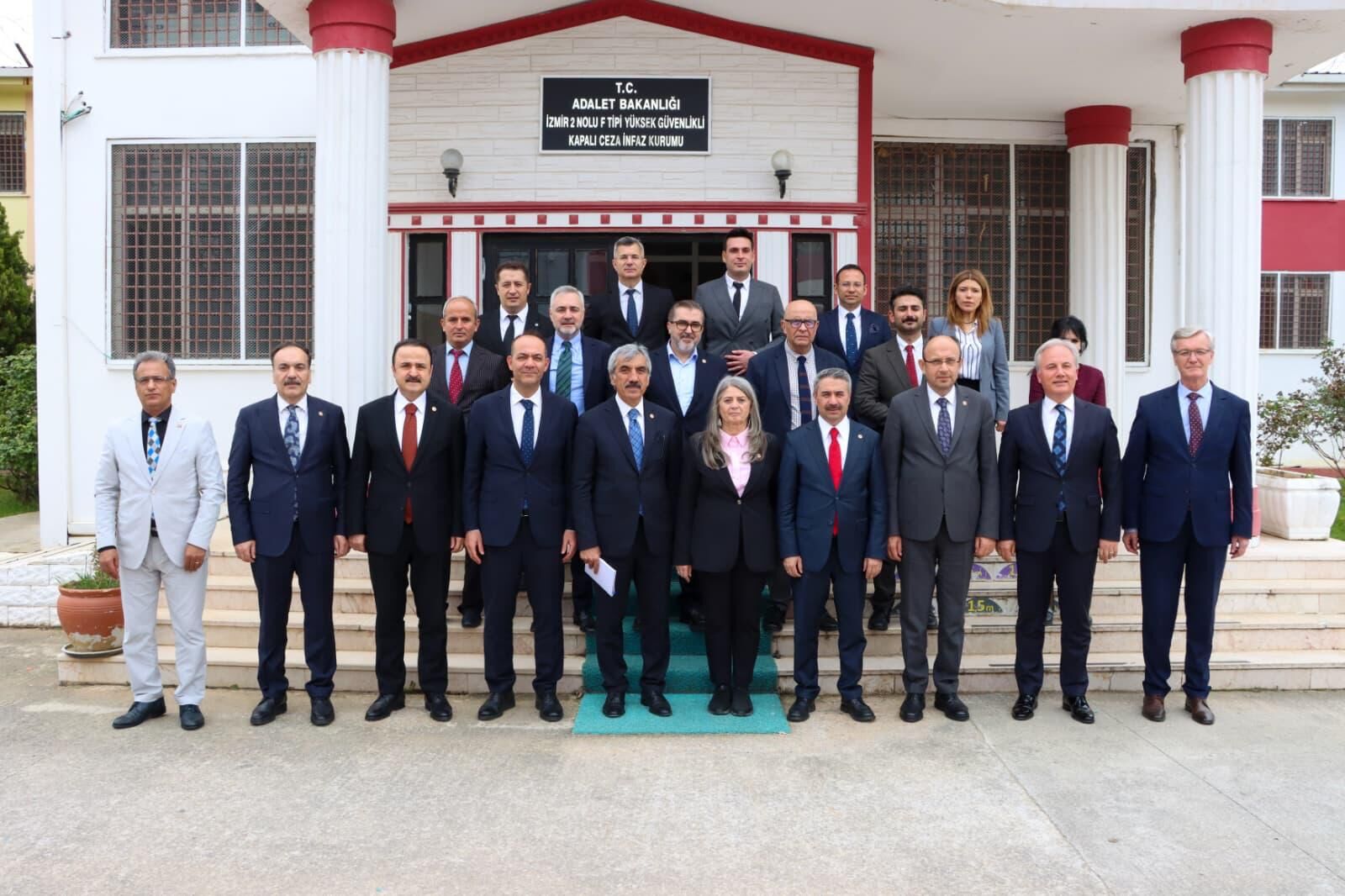 Tbmm Heyeti İzmir’de Cezaevlerini Inceledi (2)