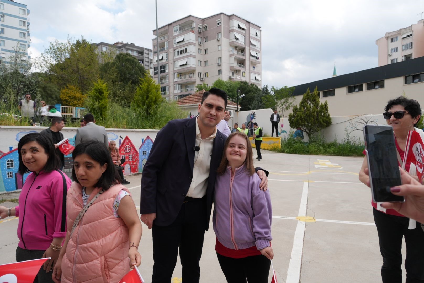 Ülkü Ocakları’ndan Özel Öğrenciler Için 23 Nisan Serası (1)