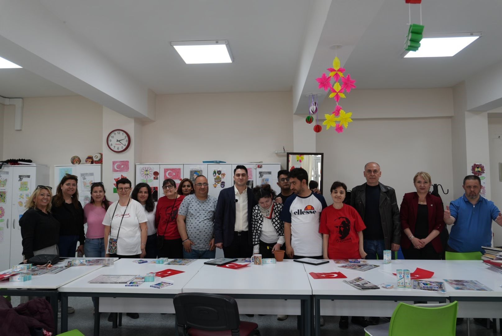 Ülkü Ocakları’ndan Özel Öğrenciler Için 23 Nisan Serası (3)