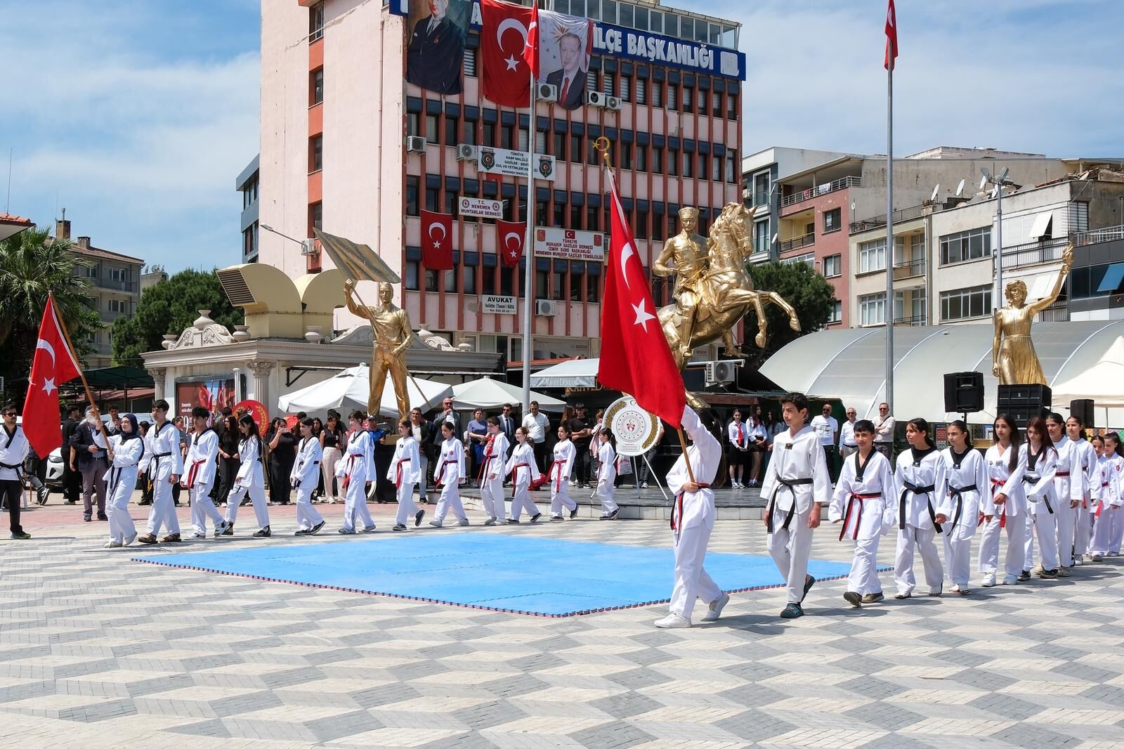 19 Mayıs Atatürk’ü Anma, Gençlik Ve Spor Bayramı, İzmir’in Menemen Ilçesinde Düzenlenen Törenlerle Kutlandı (1)