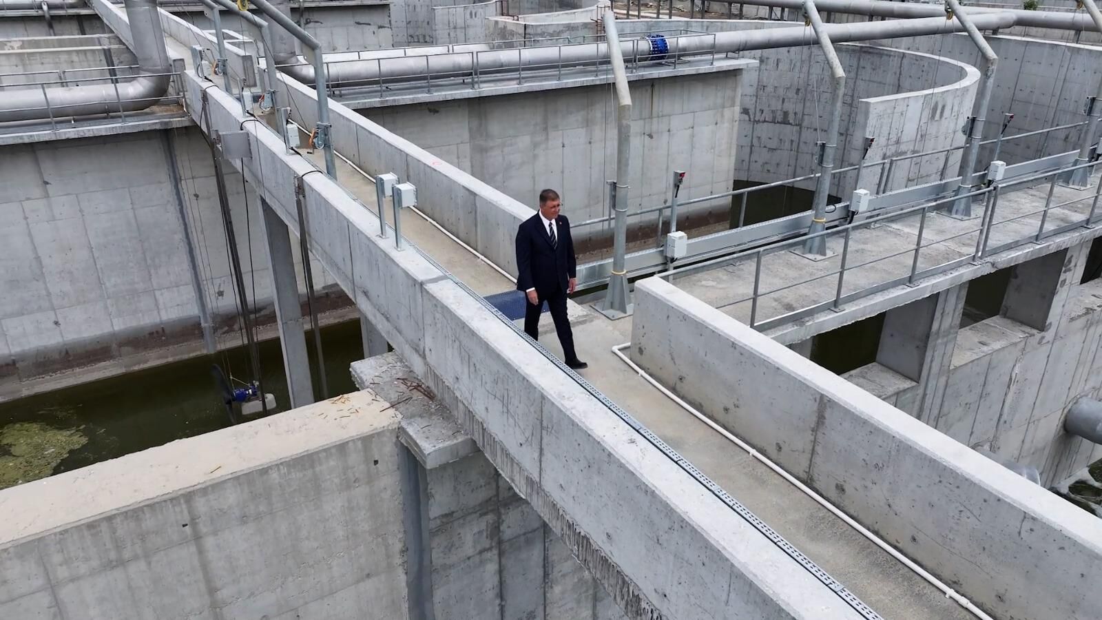 1 milyar doları bulan kredi 2 senedir imza bekliyor