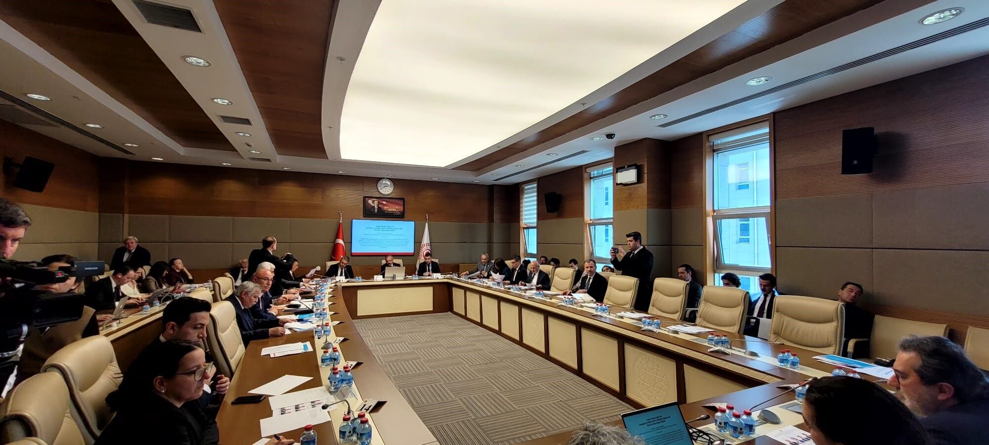 komisyon okul şiddeti