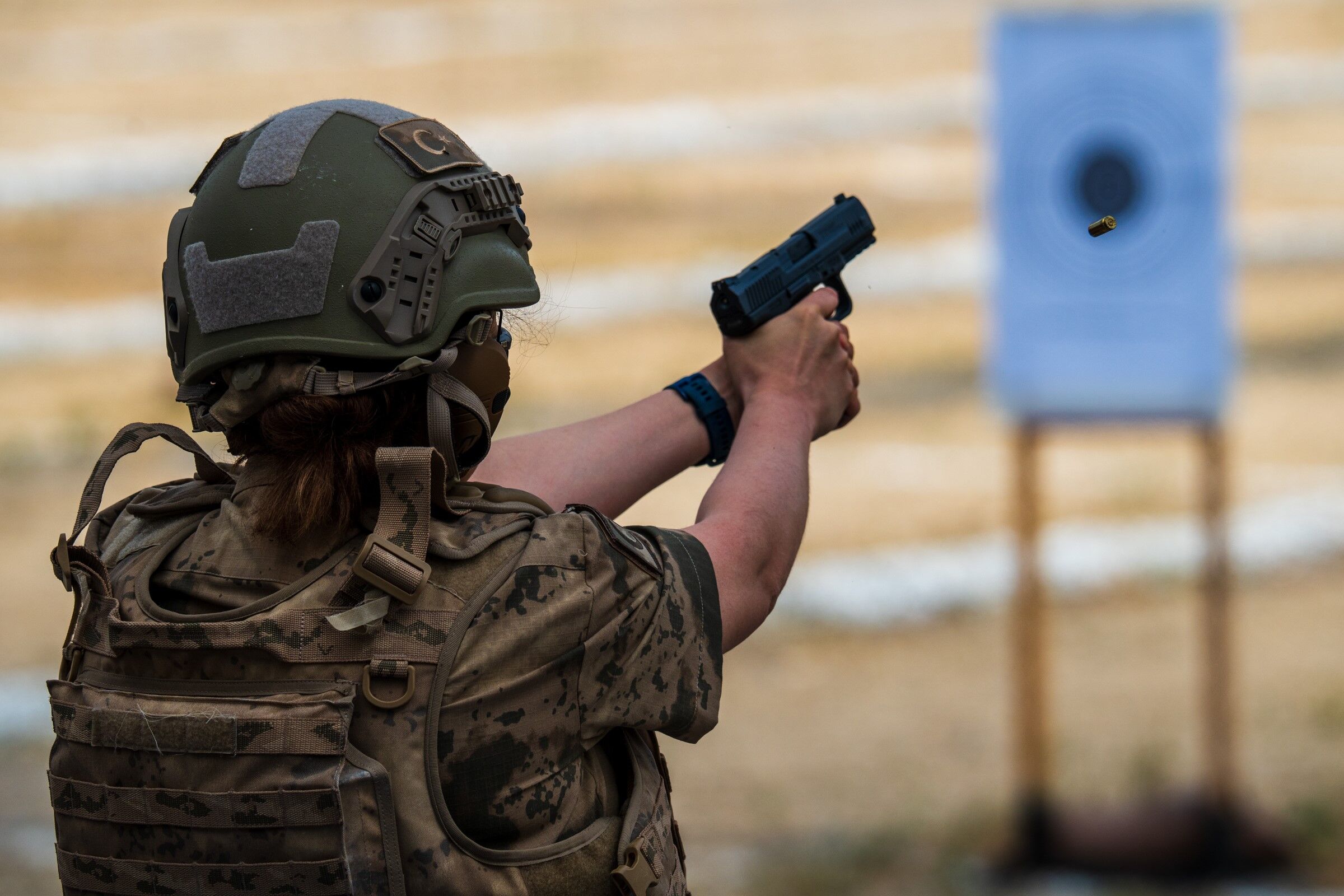 Jandarma'nın en iyi nişancıları Foça'da belli oluyor