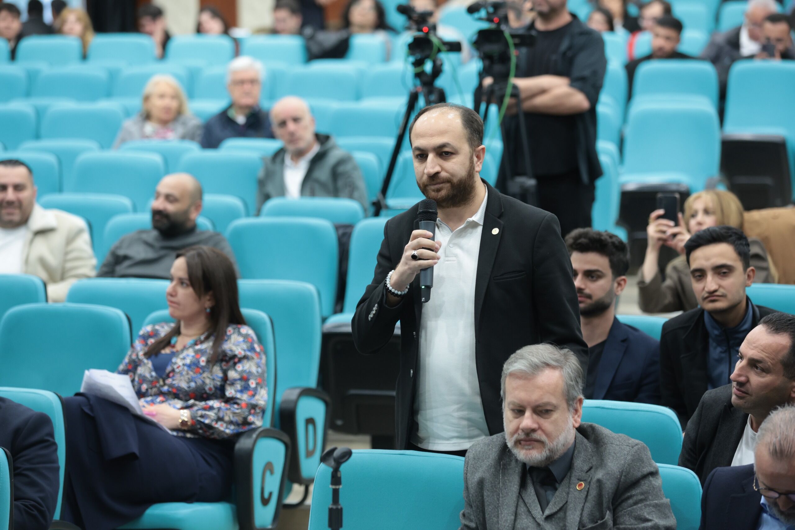 Başkan Mutlu Geri Adım Atmıyorum, Mücadeleye Devam Edeceğim (4)
