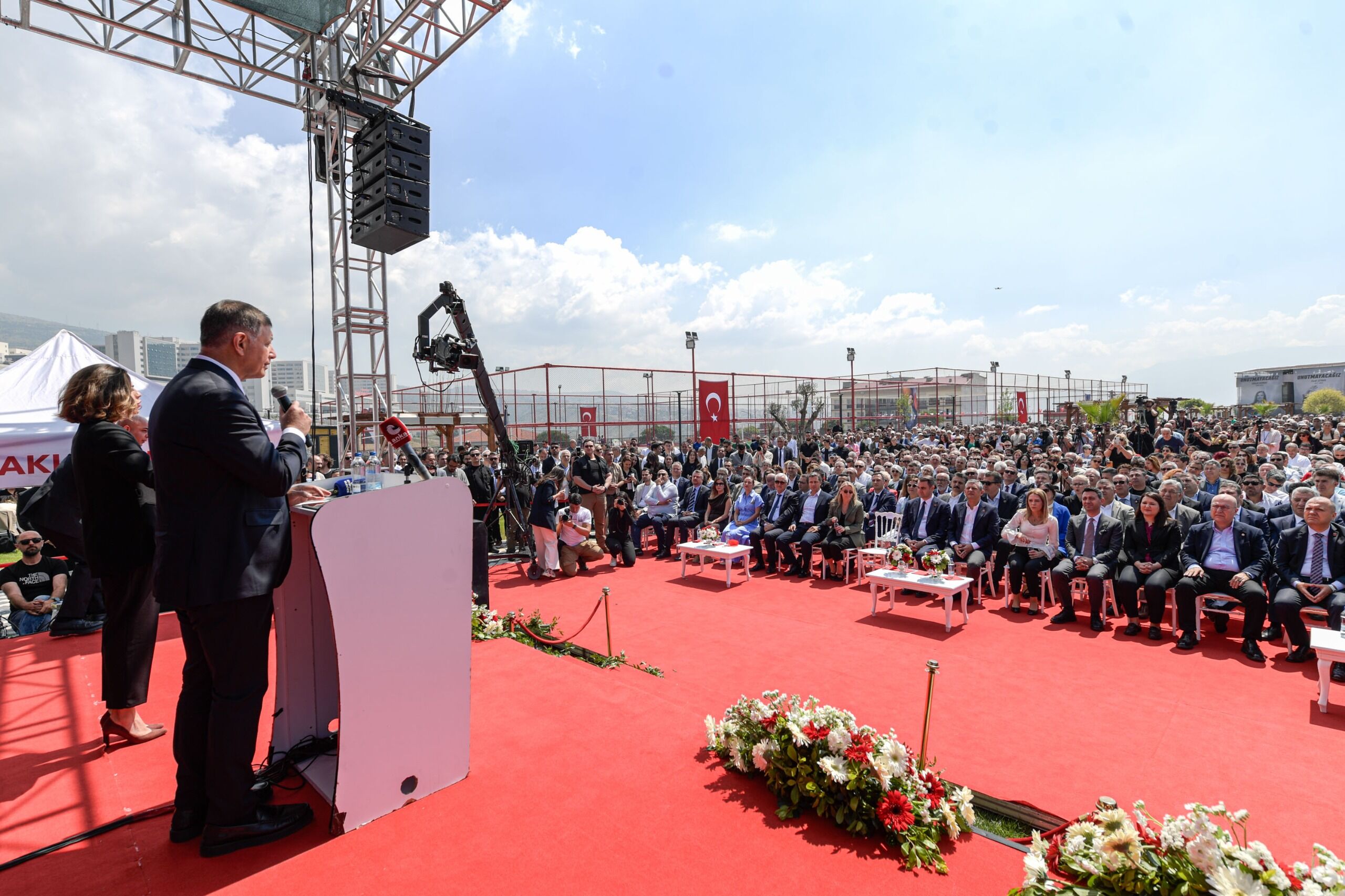 Başkan Tugay’dan Bayraklıya Müjdeler (3)