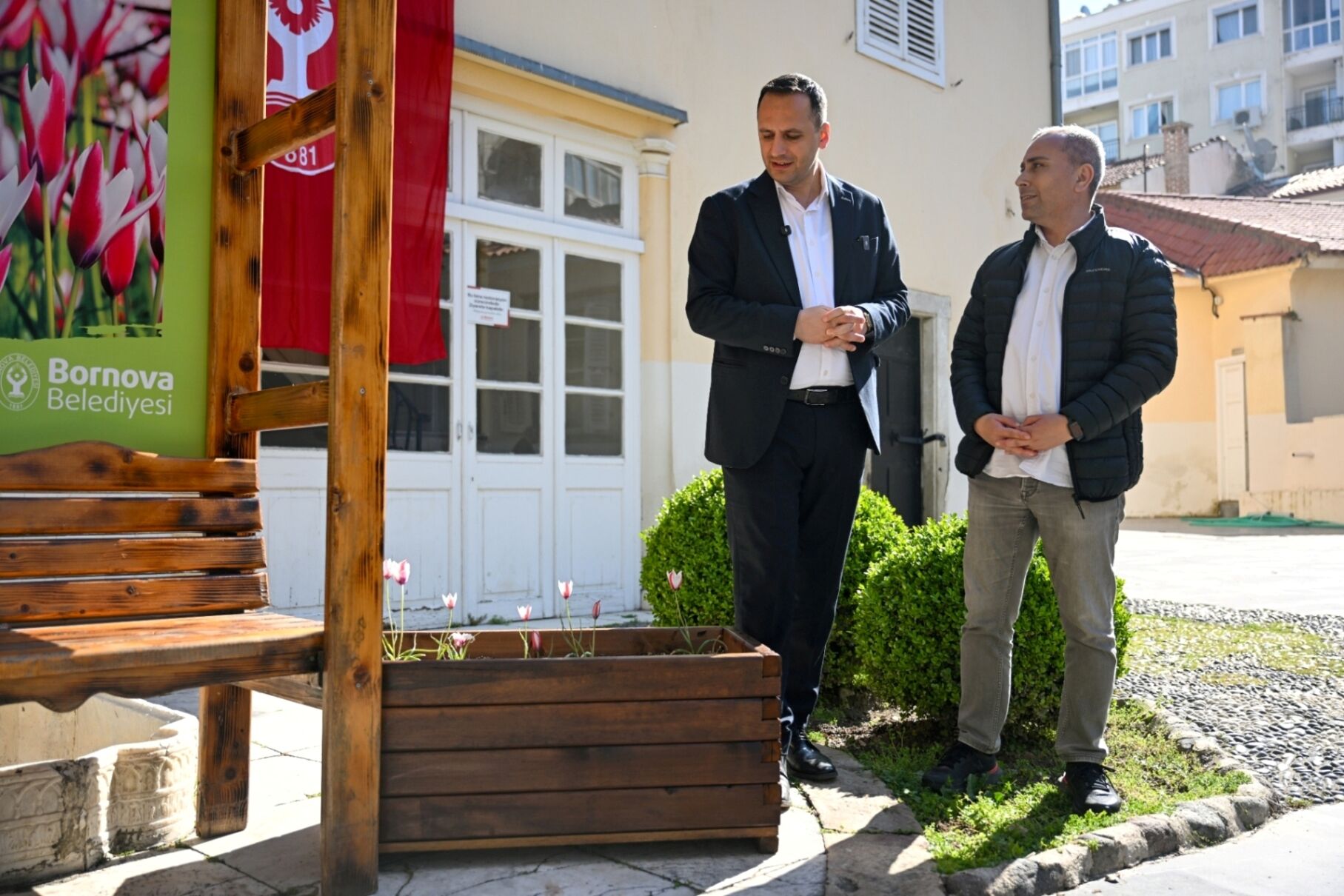 Bornova’da Yeniden Çiçek Açtı (3)