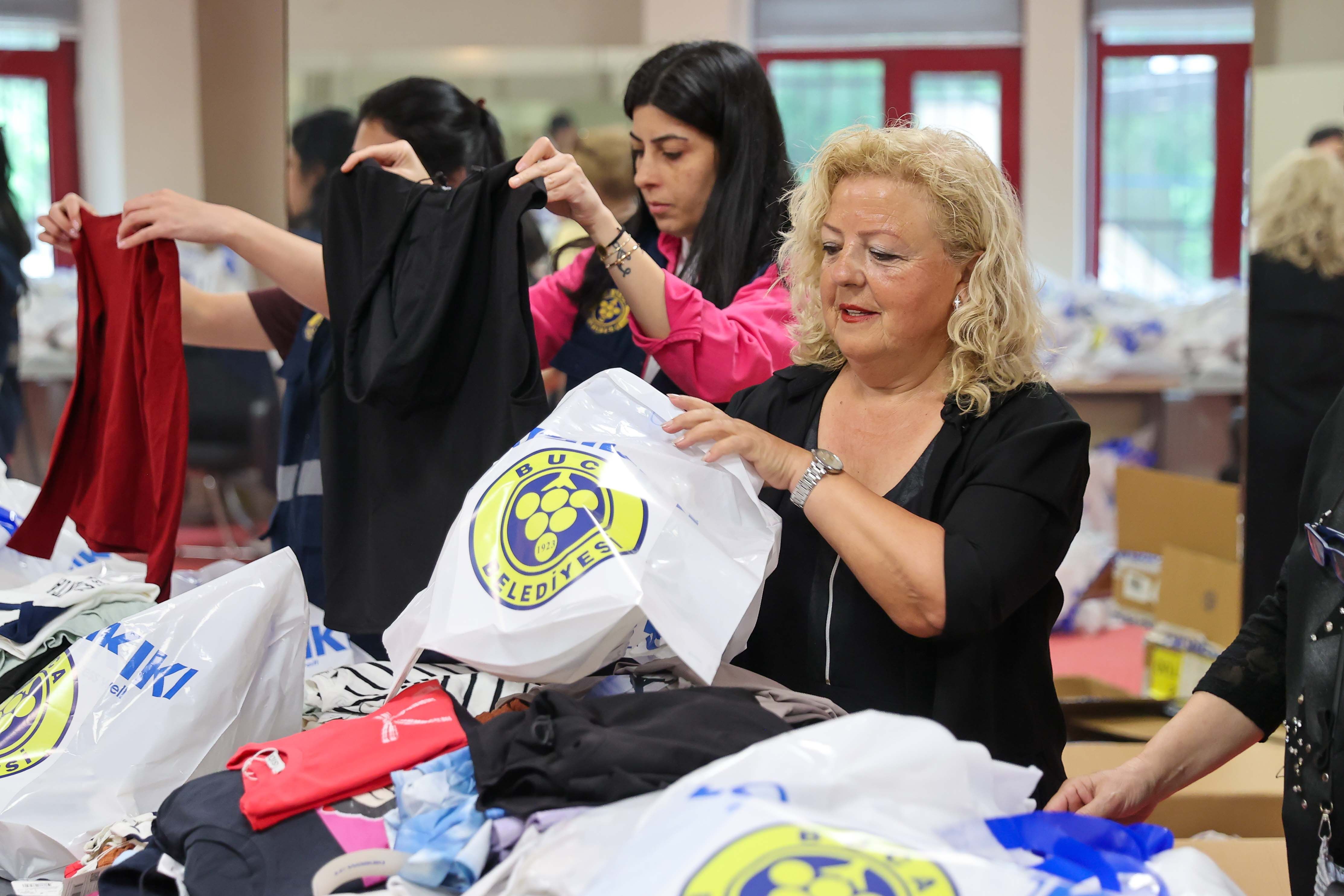 Buca Belediyesinden 300 Hanelere Bayram Desteği (4)