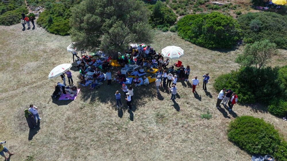 Çeşme’de Unutulan Hıdırellez Geleneği Yassıada’da Yeniden Yaşatıldıphoto 2026 05 06 17 01 32