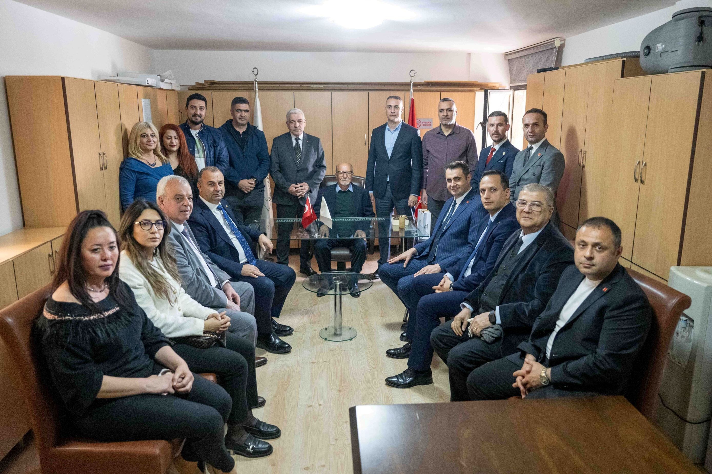 Chp Sahaya Indi İlk Durak Bornova (2)
